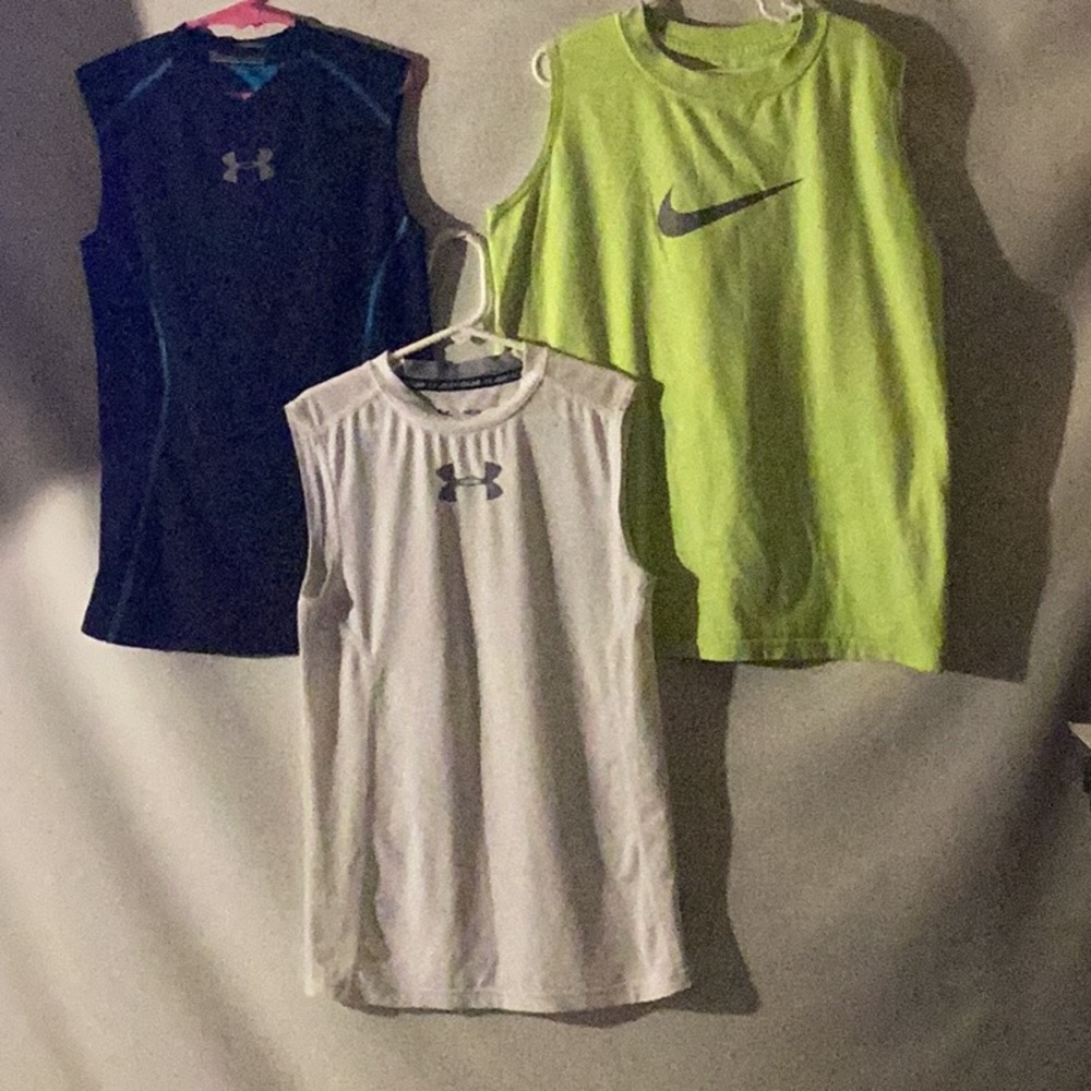 Nike lemon & Under Armour black & turquoise & white jerseys teen boys size # M .